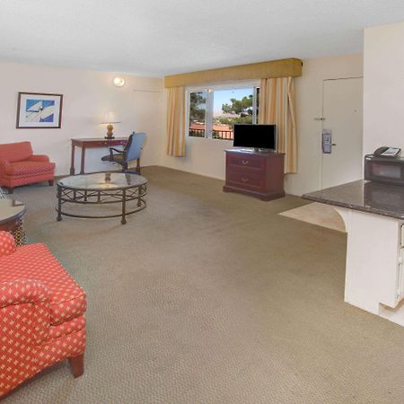 Travelodge Inn & Suites By Wyndham Yucca Valley/Joshua Tree Extérieur photo