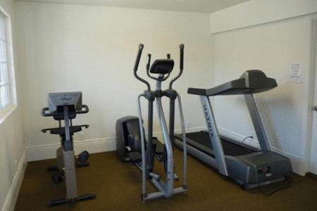 Travelodge Inn & Suites By Wyndham Yucca Valley/Joshua Tree Extérieur photo