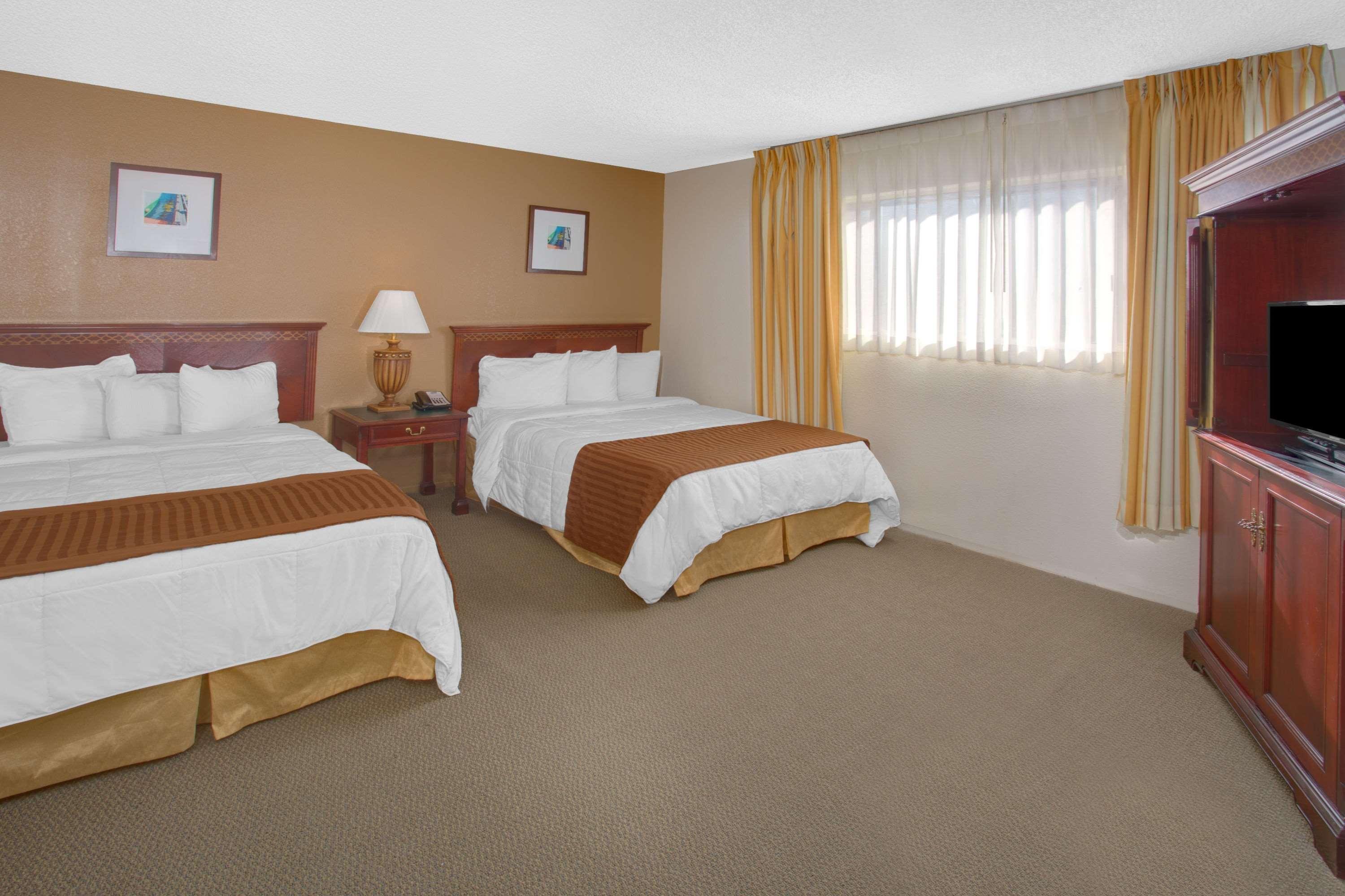 Travelodge Inn & Suites By Wyndham Yucca Valley/Joshua Tree Extérieur photo